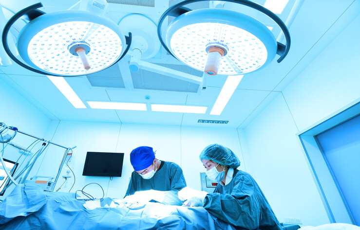 수술실 ‘외과 전공의’ 모자란데, 정작 ‘외과전문의’는 탈모치료