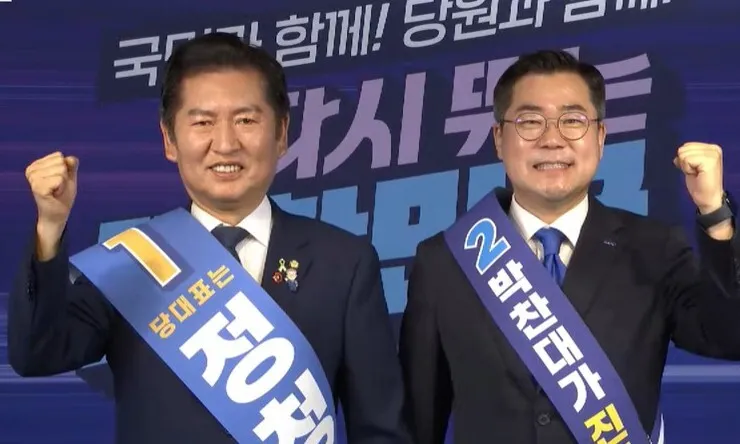 정청래 “전시체제로 싸워야”-박찬대 “당대표도 일해야”