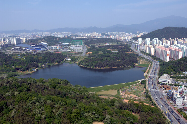 광주시 최대 규모의 도시공원인 중앙공원 전경. 광주시 제공