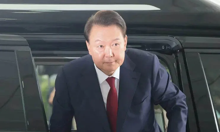 [속보] 윤석열 쪽, 특검에 “7월3일 이후로 출석 일…