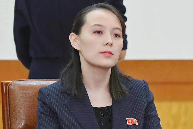 김여정 “한국 쓰레기들…” 14시간 만에 또 의료장비 지원 비난 입장문