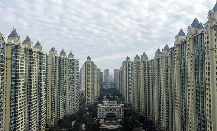 A complex of Evergrande apartments in Huaian, China. (AFP/Yonhap)
