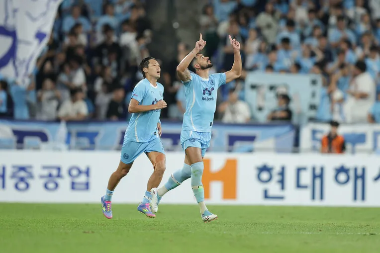 끝없는 추락 대구FC 도대체 어디까지…사령탑 바뀌어도 …