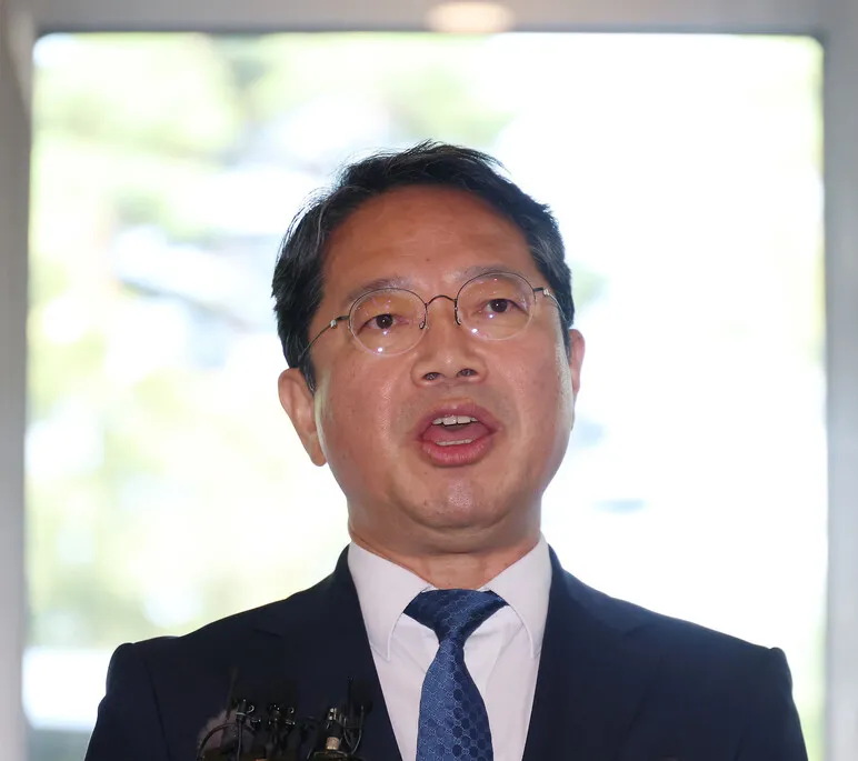 South Korea's Justice Minister Nominee Faces New Complaint Over Alleged Lobbying for Drug Trial Approval
