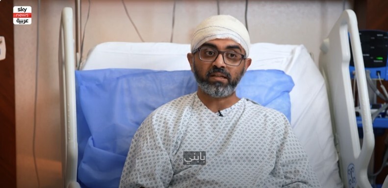 아랍에미리트(UAE)의 한 병원에서 스카이뉴스와 병상 인터뷰를 한 스미트 마차르 기장. 스카이뉴스 화면갈무리