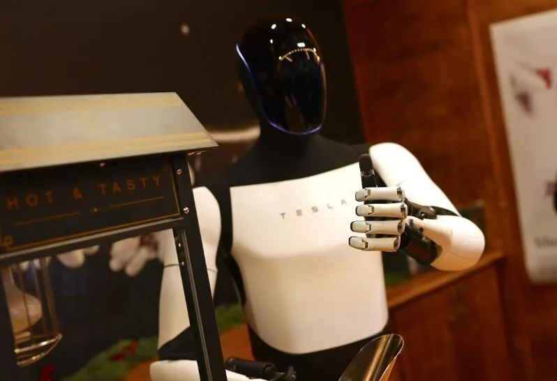 ロボット医師は金持ちを治すか、庶民を治すか