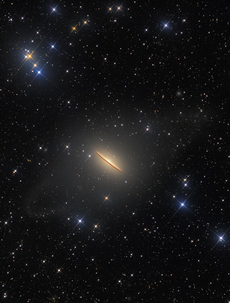 은하 부문 1위 ‘장엄한 솜브레로은하’. Majestic Sombrero Galaxy by Utkarsh Mishra, Michael Petrasko and Muir Evenden - Astronomy Photographer of the Year 2022 Galaxies