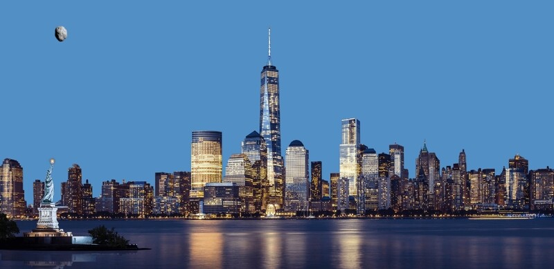 뉴욕시 고층건물과 소행성 2019VL5(왼쪽 위)의 크기 비교. spacereference.org