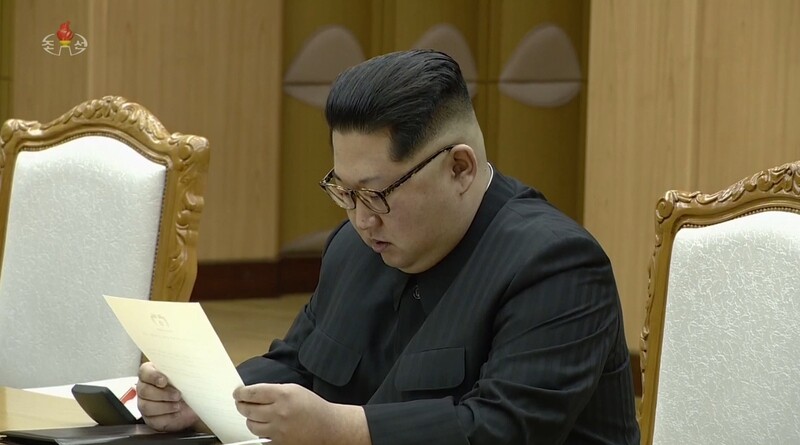 The North Korean Central News Agency broadcast footage on Mar. 6 of Kim Jong-un reading a letter that had been written to him by President Moon Jae-in. Kim read the letter