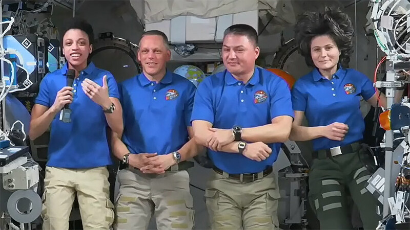 2022년 4~10월 국제우주정거장 임무를 수행한 크루4 우주선에 탑승한 4명의 우주비행사팀은 사상 처음으로 남녀 동수로 구성됐다. 나사 제공