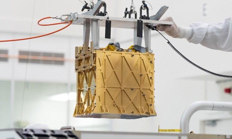 화성 로봇 탐사차 퍼시비런스에 탑재된 산소 발생 장치 ‘목시’. 미 항공우주국 제공