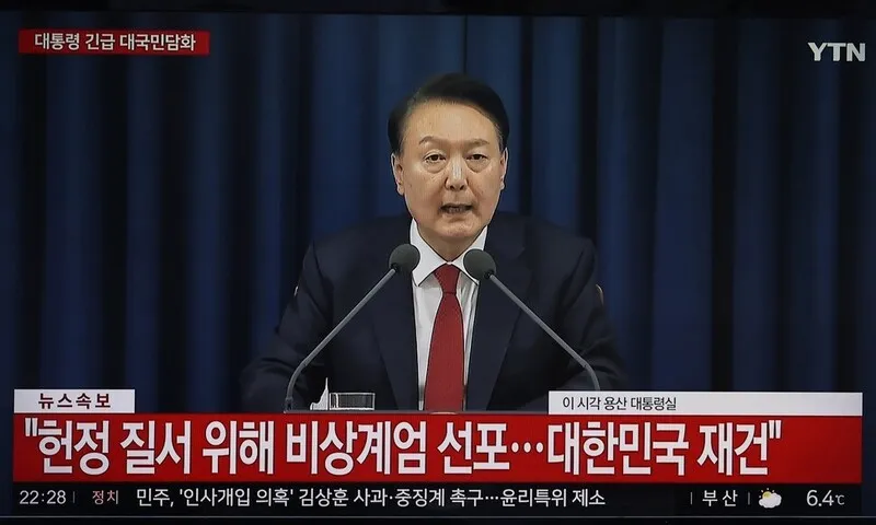 한국현대사 12번 비상 계엄…시민항쟁 막거나 독재 연장 목적