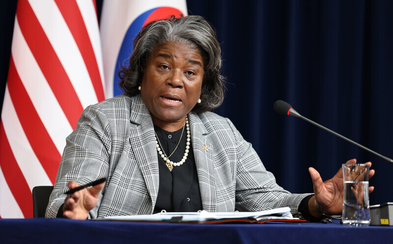 Ambassador Linda Thomas-Greenfield, who represents the US in the United Nations, speaks to reporters at the American Diplomacy House in Seoul on April 17, 2024, during her visit to Korea. (Yonhap)