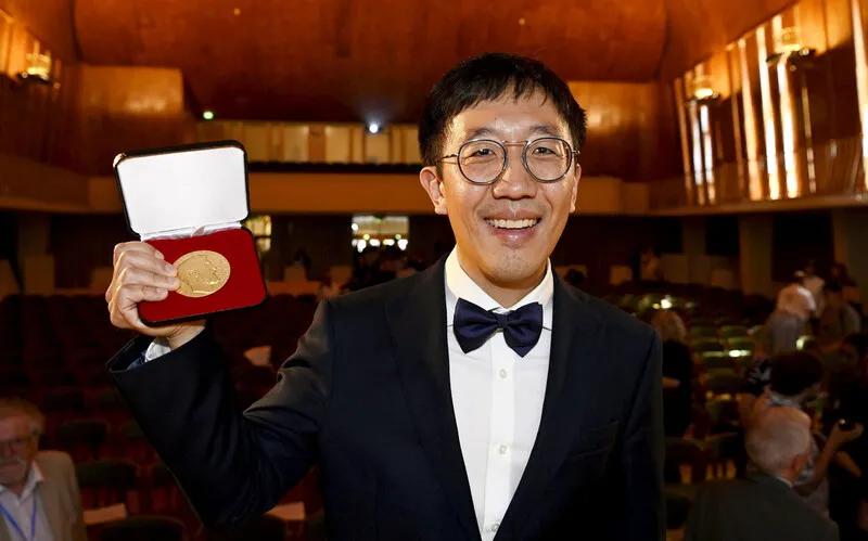 AI가 수학 난제 풀어냈지만…필즈상 수상자 25명 경고 나선 이유는