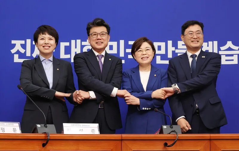 여야 정책위의장 ‘민생공약 협의체’ 구성 합의…“견해 …