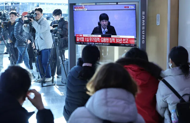 ‘A lesson for those in power’: Koreans who resisted martial law react to Yoon’s conviction