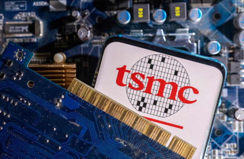 Taiwanese chip producer TSMC’s logo. (Reuters/Yonhap)