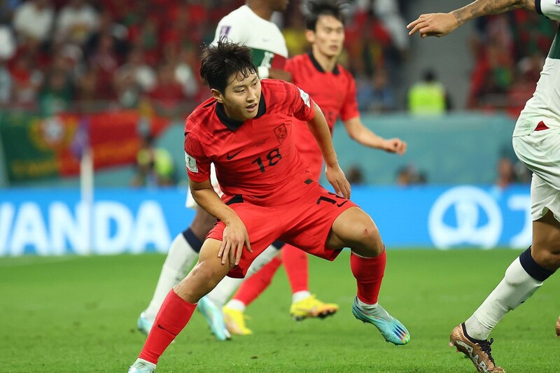 Lee Kang-in dá o seu melhor na partida do Grupo H da Copa do Mundo da FIFA Qatar 2022, que aconteceu no dia 2 (horário local).  Repórter Al Rayyan / Kim Hye Yoon unique@hani.co.kr