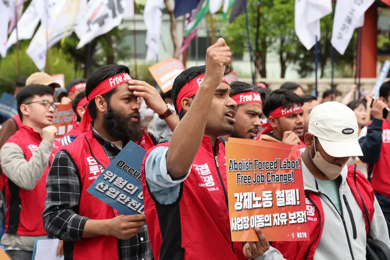 한해 3천여 이주노동자의 죽음…고용허가제 바꿔야 [왜냐…