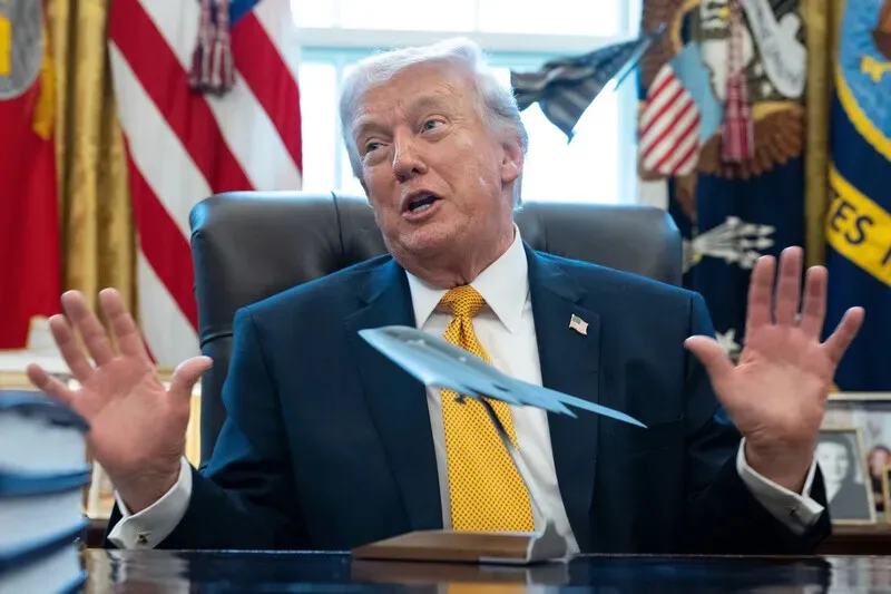 [Editorial] Korea must rally nations to unite against Trump’s bullying