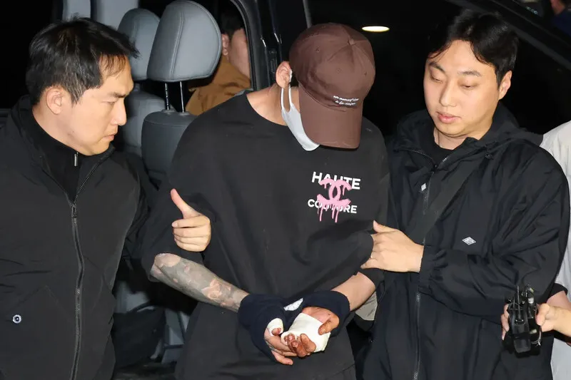 ‘장모 살해·아내 납치’ 피의자 신상 공개…26살 김성우