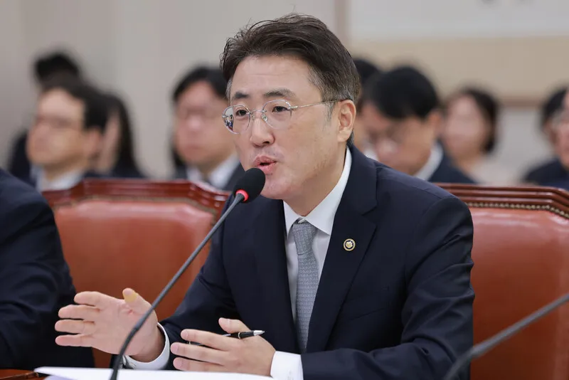 법무차관 “이화영 가석방, 법적 요건 안 돼…심사 대상 아냐”