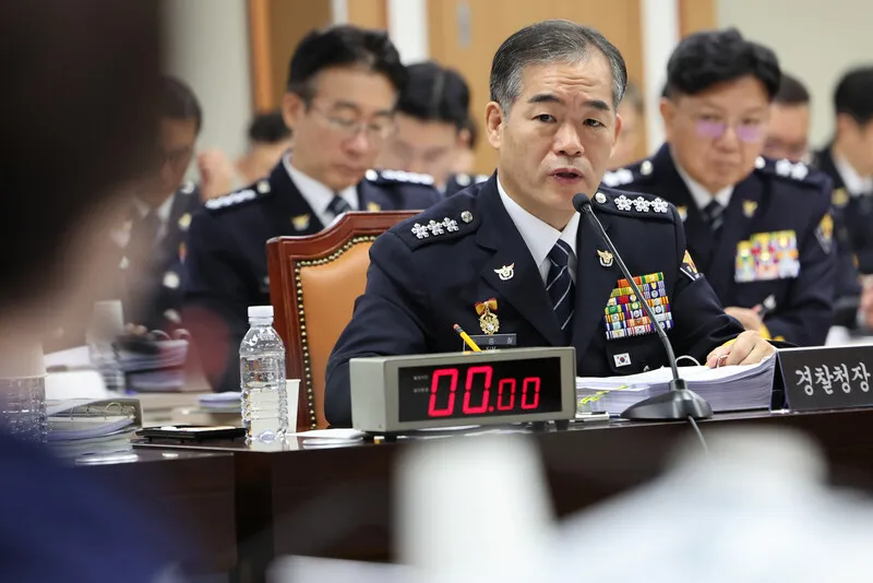 경찰청장 대행 “한동훈 딸 의혹, 새 사실 드러나면 재수사 검토”