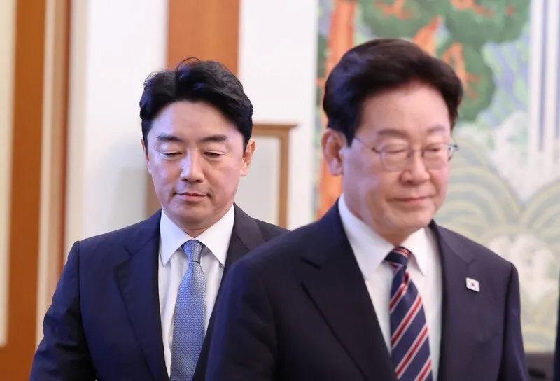 이 대통령 “강훈식 수고 많으셨다…임광현, ‘훈식이형’ 이상 해내실 것 기대”