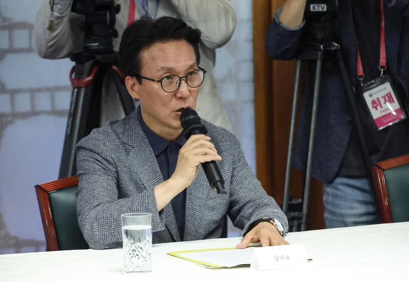김민석 “노 대통령 탄핵 전조와 비슷한 상황…추미애 발언 의아”