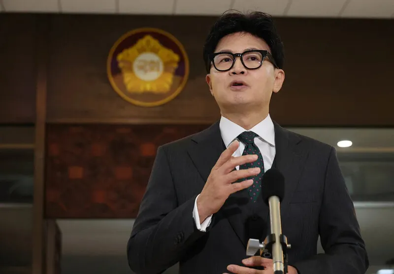 [단독] 한동훈 딸 ‘허위 스펙’ 수사…국내 11곳 압수수색 없이 ‘공문’만 보냈다
