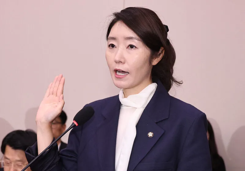 문진석, 강선우 갑질 논란에 “의원·보좌관 관계, 일반…