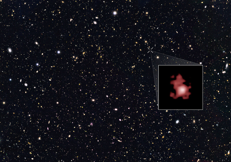 허블우주망원경으로 2015년 발견한 빅뱅 4억년 후의 은하 GN-z11. 미국항공우주국 제공