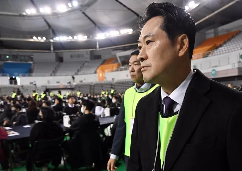 선관위 특검, 예정보다 3시간 늦게 올림픽공원 투표지 계수 시작