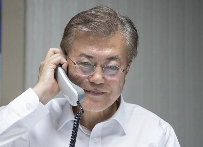 South Korean President Moon Jae-in has his first phone conversation with US President Donald Trump