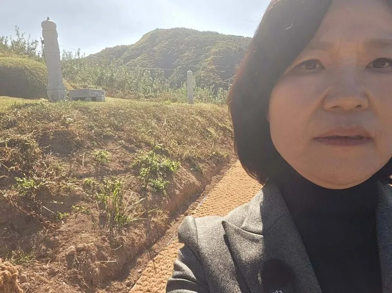 이진숙, 이 대통령 부모 묘소에 “이장” 공세…민주 “패륜과 막장정치”