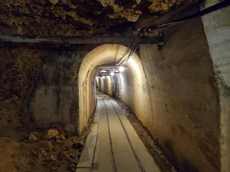Inside one of the tunnels that winds through the complex of mines. (Yonhap News)