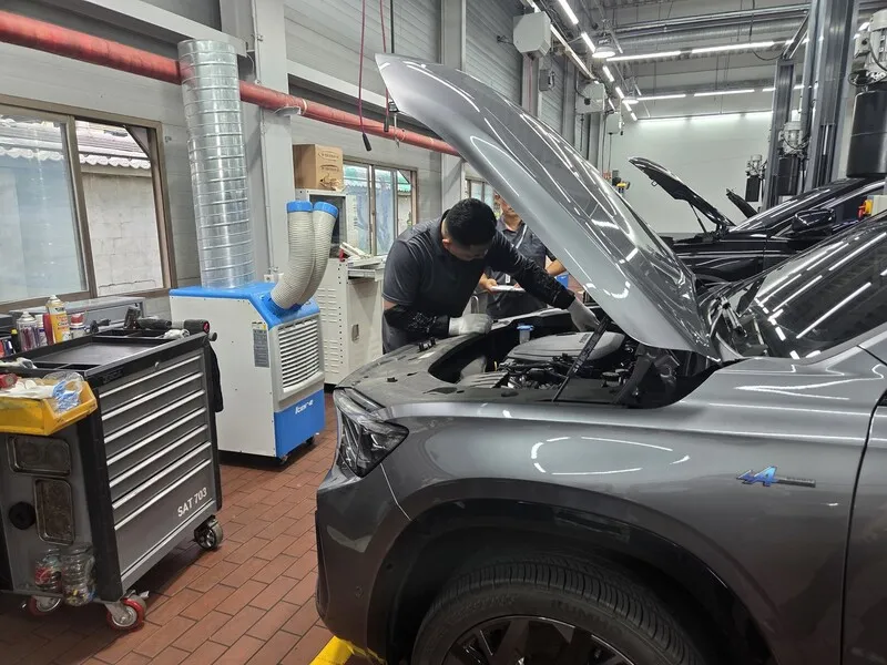Renault Korea Motors, Satış Sonrası Hizmetlerini Tanıtmak İçin Changwon'daki Merkezini Basına Açtı