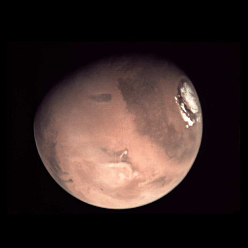 마스 익스프레스의 VMC 카메라로 찍은 화성(2016). 유럽우주국 제공