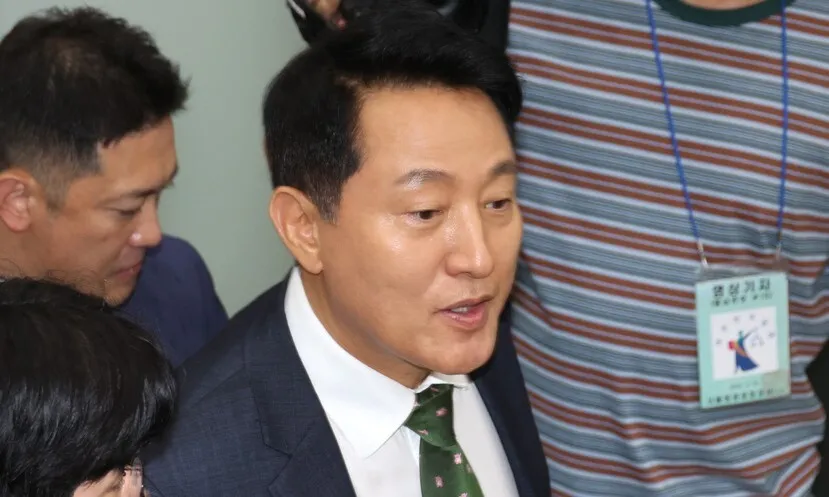 https://flexible.img.hani.co.kr/flexible/normal/829/497/imgdb/child/2026/0722/53_17847019100575_20260722502238.webp