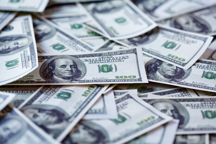 Strong Dollar Met With Jeers From Some Korean Industries Cheers From 