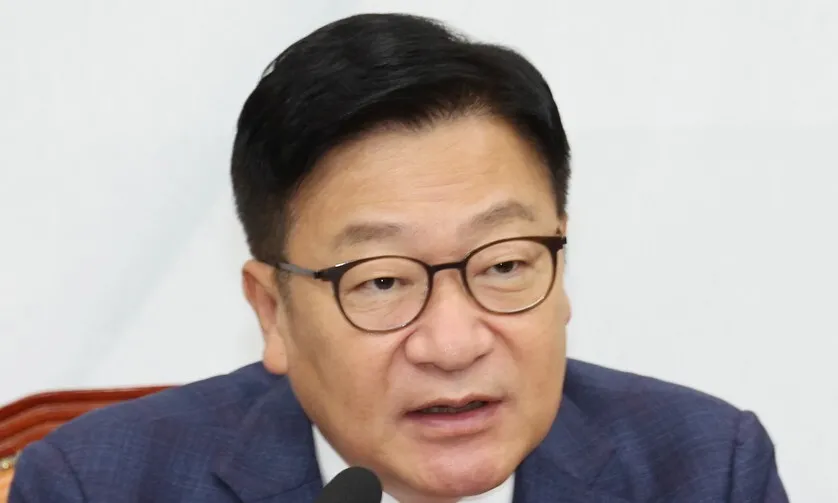 국힘 "레버리지로 도박판...김용범이 친 사고, 경질해야" - 뉴스 썸네일 이미지