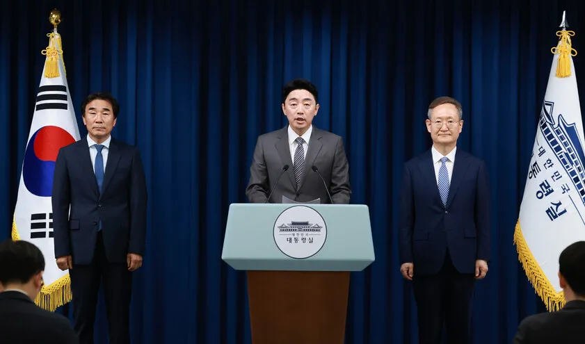 윤석열과 검찰총장 경쟁하던 봉욱, 대통령실 민정수석으로