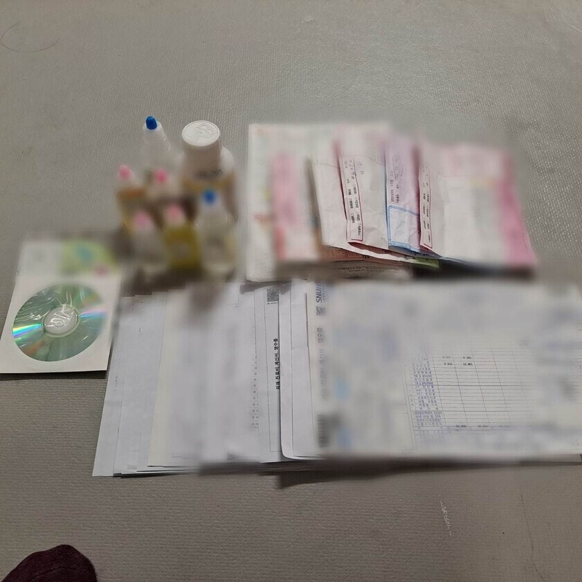 Treatment receipts and prescriptions for Kang, an 8-year-old boy who caught COVID-19 in February. (provided by Kang’s guardian)