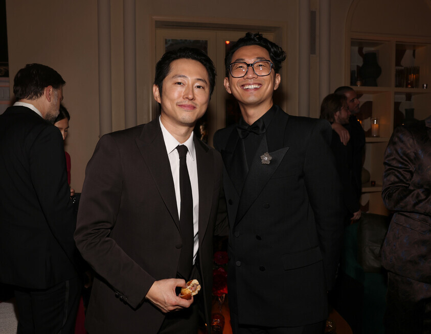 Steven Yeun and Lee Sung-jin at the Emmys. (courtesy of Netflix)