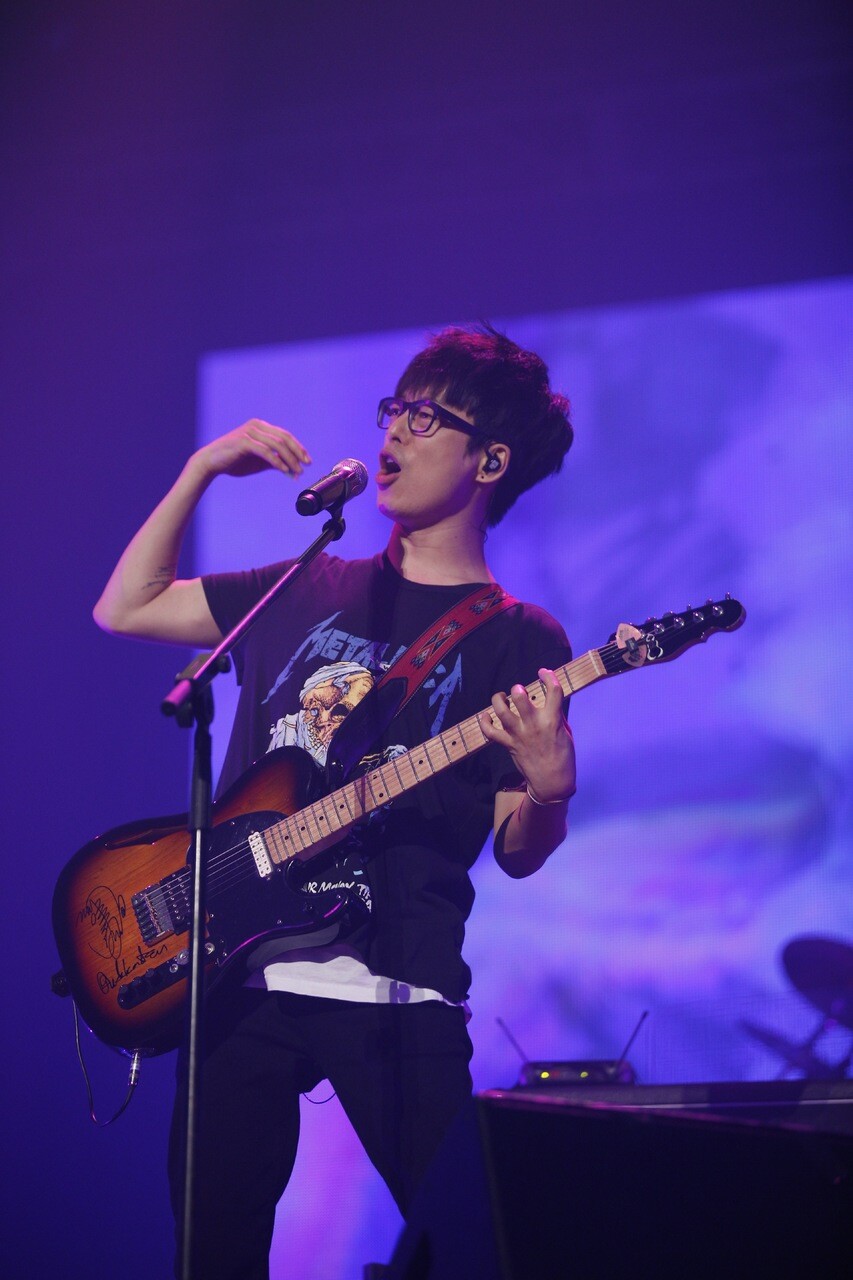 복면벗은 하현우와 국카스텐 “결핍, 분노가 나의 힘”