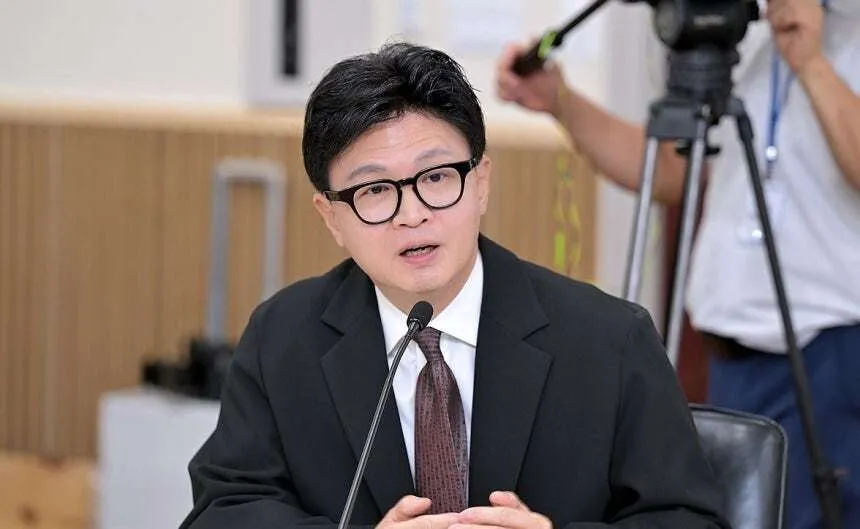 한동훈, 딸 ‘허위 스펙’ 수사 무마 의혹에 “재탕 3탕 4탕…이게 정치보복”