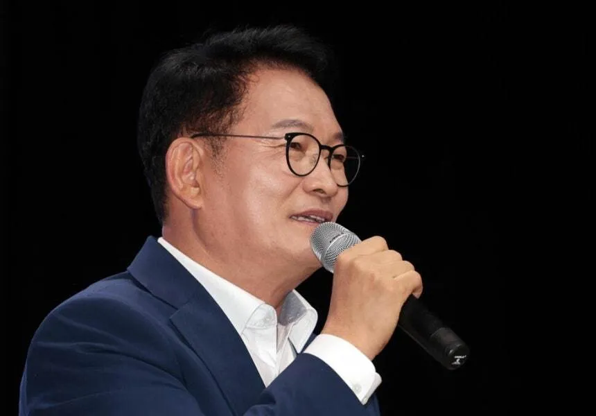 송영길 "용혜인 벼락출세, 특혜 이중삼중...불공정으로 느껴질 것" - 뉴스 썸네일 이미지