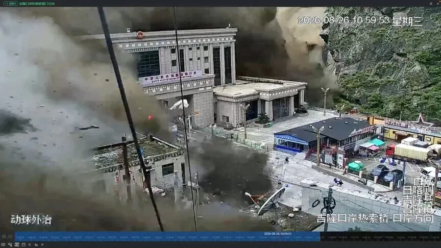 [Video] Flooding caused by glacial collapse kills at least 160 in Nepal, Tibet