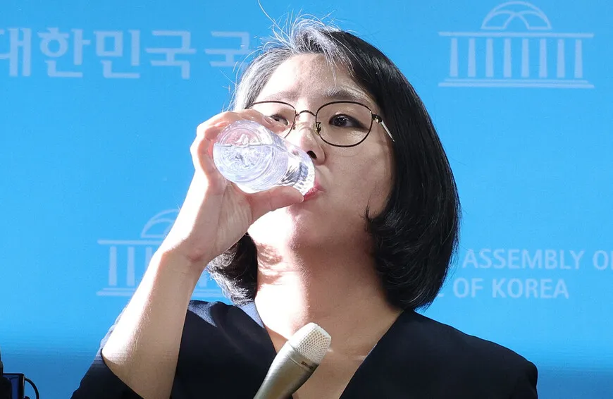 용혜인 낳은 ‘위성정당’ 반성은 않고…국힘 “준연동형 폐지” 민주 “정치적 악용”