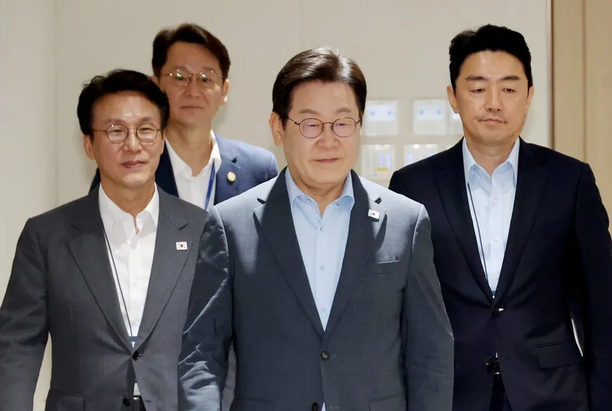 검찰청 폐지 발표 장면